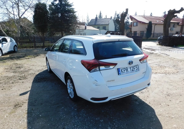 Toyota Auris cena 46125 przebieg: 49000, rok produkcji 2018 z Zbąszyń małe 137